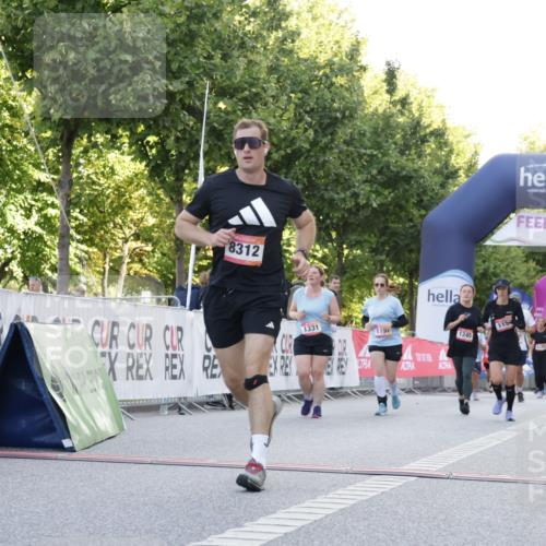 06.09.2026 - CURREX Alsterlauf Yannick Fuchs http://msf.ph/oto/10229530 06.09.2026 11:46:23 Ziel 1151, 1154, 1162, 1193, 1331, 8312 meine-sportfotos.de