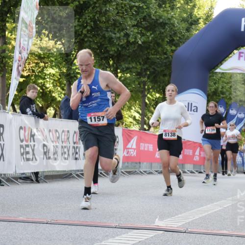06.09.2026 - CURREX Alsterlauf Yannick Fuchs http://msf.ph/oto/10229556 06.09.2026 11:46:43 Ziel 1020, 1079, 1118, 1139, 1157, 1189, 1210, 8137, 8138, 8162 meine-sportfotos.de
