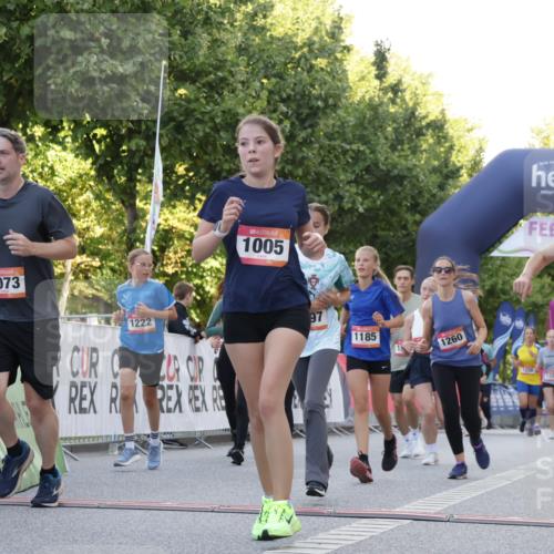 06.09.2026 - CURREX Alsterlauf Yannick Fuchs http://msf.ph/oto/10229674 06.09.2026 11:48:41 Ziel 1005, 1073, 1097, 1170, 1177, 1185, 1222, 1231, 1247, 1260, 1265, 1270, 1272, 1280, 1337, 8110, 8155 meine-sportfotos.de