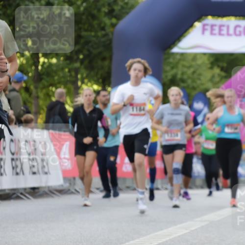 06.09.2026 - CURREX Alsterlauf Yannick Fuchs http://msf.ph/oto/10229678 06.09.2026 11:48:44 Ziel 1005, 1073, 1096, 1097, 1184, 1185, 1222, 1231, 1247, 1260, 1265, 1272, 1280, 1337, 8110, 8155 meine-sportfotos.de