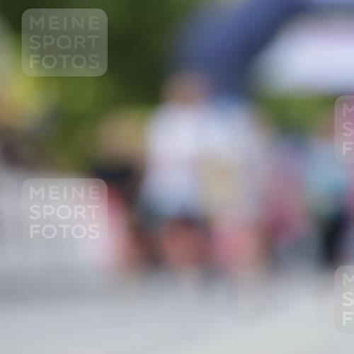 06.09.2026 - CURREX Alsterlauf Yannick Fuchs http://msf.ph/oto/10229680 06.09.2026 11:48:44 Ziel 1005, 1073, 1096, 1097, 1184, 1185, 1222, 1231, 1247, 1260, 1265, 1272, 1280, 1337, 8110, 8155 meine-sportfotos.de