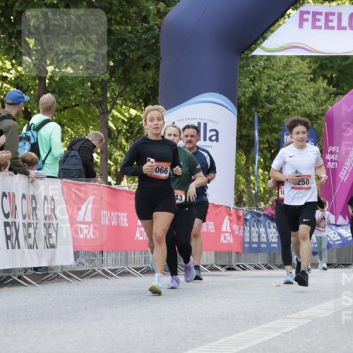 06.09.2026 - CURREX Alsterlauf Yannick Fuchs http://msf.ph/oto/10229700 06.09.2026 11:48:53 Ziel 1066, 1096, 1184, 1233, 1238, 1250, 1275, 1276, 1326, 1338, 8347 meine-sportfotos.de