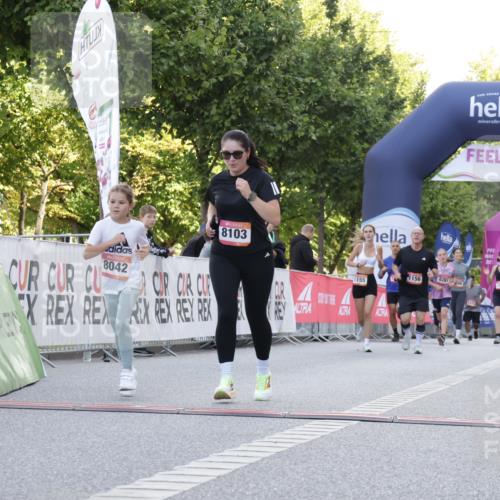 06.09.2026 - CURREX Alsterlauf Yannick Fuchs http://msf.ph/oto/10229733 06.09.2026 11:49:08 Ziel 1057, 1119, 1142, 1214, 1295, 1318, 8042, 8103, 8261 meine-sportfotos.de