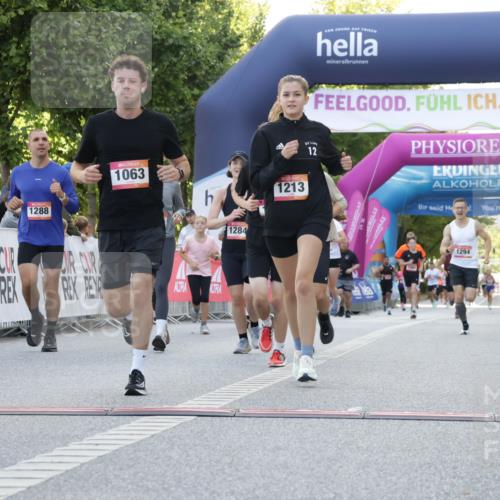 06.09.2026 - CURREX Alsterlauf Yannick Fuchs http://msf.ph/oto/10229748 06.09.2026 11:49:14 Ziel 1063, 1078, 1155, 1156, 1213, 1284, 1285, 1286, 1288, 1294, 1295, 1318, 8042, 8103, 8261 meine-sportfotos.de