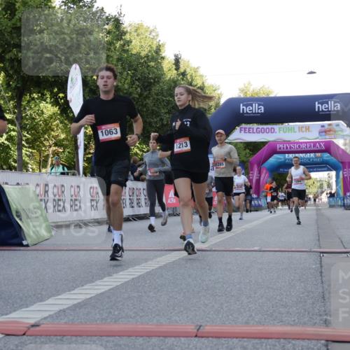 06.09.2026 - CURREX Alsterlauf Yannick Fuchs http://msf.ph/oto/10229751 06.09.2026 11:49:16 Ziel 1063, 1072, 1078, 1155, 1156, 1213, 1284, 1285, 1286, 1288, 1294, 1295, 1318, 8042, 8103, 8245, 8261 meine-sportfotos.de