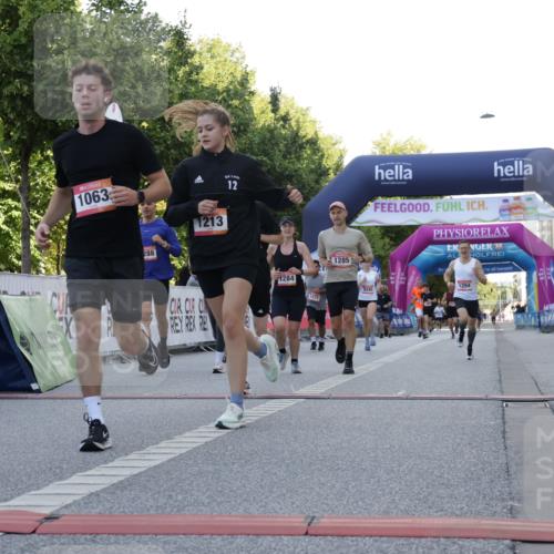 06.09.2026 - CURREX Alsterlauf Yannick Fuchs http://msf.ph/oto/10229754 06.09.2026 11:49:16 Ziel 1063, 1072, 1078, 1155, 1156, 1213, 1284, 1285, 1286, 1288, 1294, 1295, 1318, 8042, 8103, 8245, 8261 meine-sportfotos.de