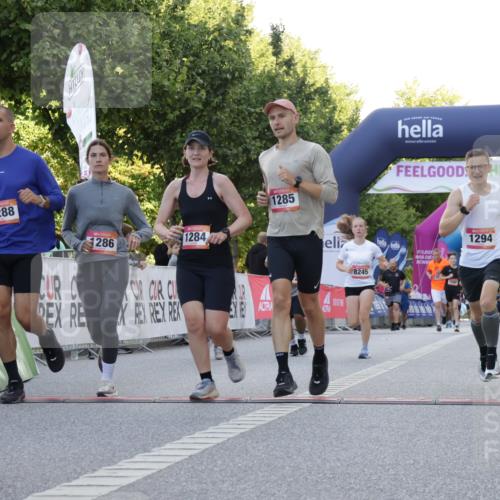 06.09.2026 - CURREX Alsterlauf Yannick Fuchs http://msf.ph/oto/10229759 06.09.2026 11:49:18 Ziel 1063, 1072, 1078, 1155, 1156, 1172, 1213, 1216, 1284, 1285, 1286, 1288, 1294, 1295, 1318, 8245, 8261 meine-sportfotos.de