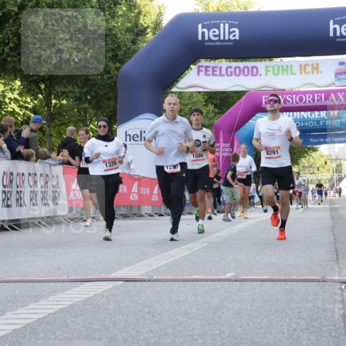 06.09.2026 - CURREX Alsterlauf Yannick Fuchs http://msf.ph/oto/10229824 06.09.2026 11:49:48 Ziel 1012, 1086, 1163, 1251, 1290, 1335, 1339, 8291 meine-sportfotos.de