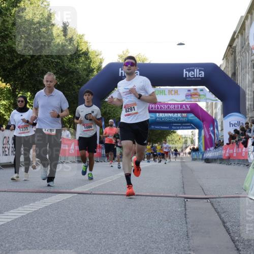 06.09.2026 - CURREX Alsterlauf Yannick Fuchs http://msf.ph/oto/10229830 06.09.2026 11:49:50 Ziel 1004, 1012, 1086, 1144, 1163, 1290, 1335, 8291 meine-sportfotos.de