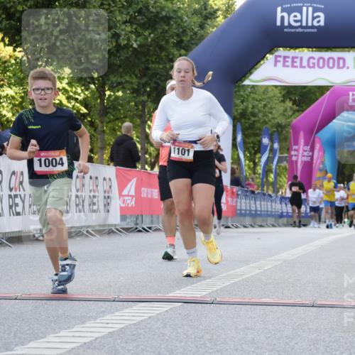 06.09.2026 - CURREX Alsterlauf Yannick Fuchs http://msf.ph/oto/10229840 06.09.2026 11:49:55 Ziel 1004, 1010, 1086, 1101, 1144, 1290, 1335, 8284, 8291 meine-sportfotos.de