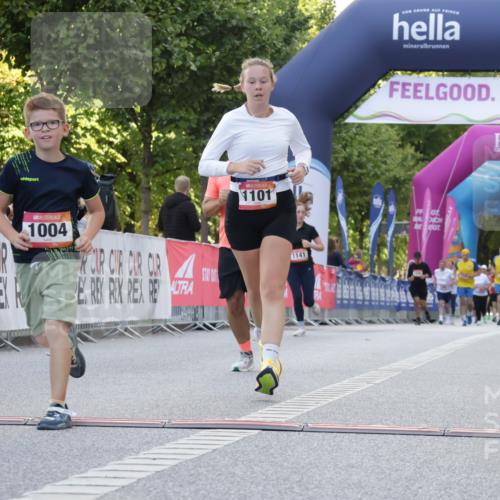 06.09.2026 - CURREX Alsterlauf Yannick Fuchs http://msf.ph/oto/10229841 06.09.2026 11:49:55 Ziel 1004, 1010, 1086, 1101, 1144, 1290, 1335, 8284, 8291 meine-sportfotos.de