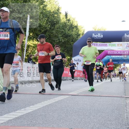 06.09.2026 - CURREX Alsterlauf Yannick Fuchs http://msf.ph/oto/10229885 06.09.2026 11:50:26 Ziel 1055, 1067, 1087, 1140, 1159, 1160, 1183, 1187, 1188, 1278, 1282, 1292, 1336, 2484, 6390, 8247, 8344 meine-sportfotos.de