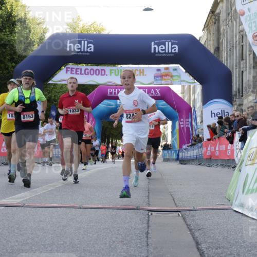 06.09.2026 - CURREX Alsterlauf Yannick Fuchs http://msf.ph/oto/10229888 06.09.2026 11:50:30 Ziel 1030, 1033, 1036, 1055, 1067, 1084, 1159, 1160, 1174, 1187, 1188, 1189, 1203, 1319, 8247 meine-sportfotos.de