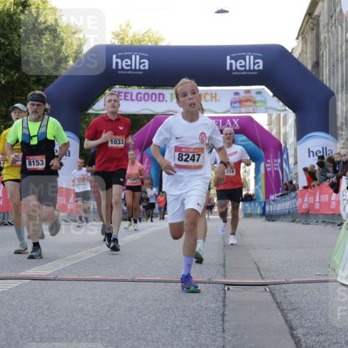 06.09.2026 - CURREX Alsterlauf Yannick Fuchs http://msf.ph/oto/10229891 06.09.2026 11:50:30 Ziel 1030, 1033, 1036, 1055, 1067, 1084, 1159, 1160, 1174, 1187, 1188, 1189, 1203, 1319, 8247 meine-sportfotos.de