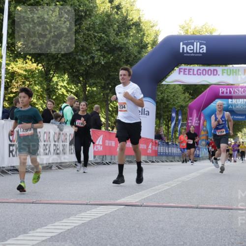 06.09.2026 - CURREX Alsterlauf Yannick Fuchs http://msf.ph/oto/10229913 06.09.2026 11:50:45 Ziel 1149, 1157, 1199, 1234, 1299, 8090 meine-sportfotos.de