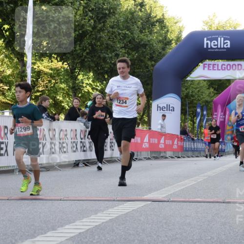 06.09.2026 - CURREX Alsterlauf Yannick Fuchs http://msf.ph/oto/10229916 06.09.2026 11:50:45 Ziel 1149, 1157, 1199, 1234, 1299, 8090 meine-sportfotos.de