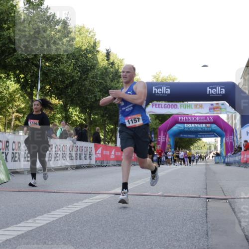 06.09.2026 - CURREX Alsterlauf Yannick Fuchs http://msf.ph/oto/10229924 06.09.2026 11:50:49 Ziel 1149, 1157, 1199, 1234, 1299 meine-sportfotos.de