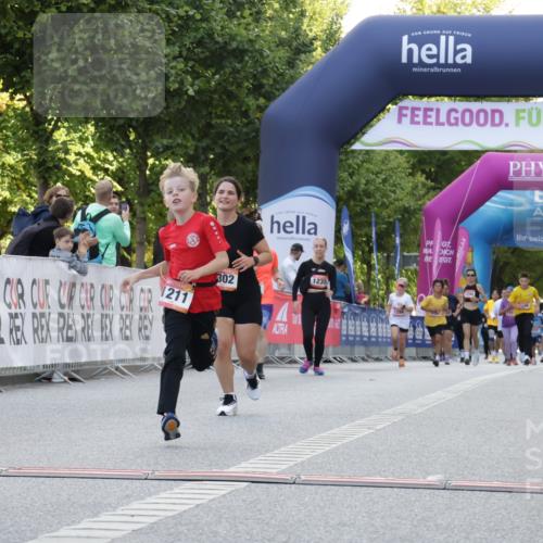 06.09.2026 - CURREX Alsterlauf Yannick Fuchs http://msf.ph/oto/10229930 06.09.2026 11:50:54 Ziel 1157, 1199, 1211, 1234, 1302 meine-sportfotos.de