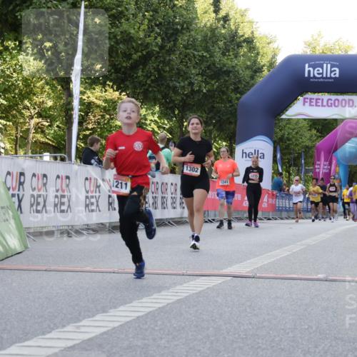 06.09.2026 - CURREX Alsterlauf Yannick Fuchs http://msf.ph/oto/10229933 06.09.2026 11:50:55 Ziel 1157, 1199, 1211, 1302 meine-sportfotos.de
