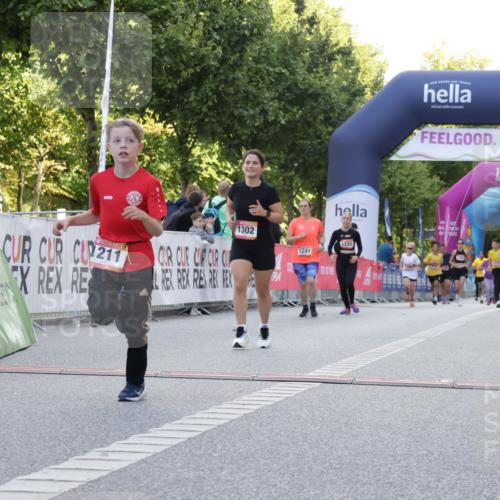 06.09.2026 - CURREX Alsterlauf Yannick Fuchs http://msf.ph/oto/10229935 06.09.2026 11:50:55 Ziel 1157, 1199, 1211, 1302 meine-sportfotos.de