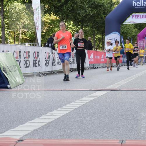 06.09.2026 - CURREX Alsterlauf Yannick Fuchs http://msf.ph/oto/10229940 06.09.2026 11:50:59 Ziel 1211, 1235, 1241, 1296, 1302, 8162 meine-sportfotos.de