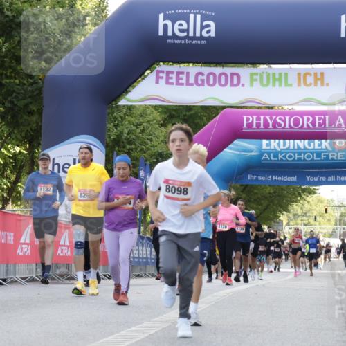 06.09.2026 - CURREX Alsterlauf Yannick Fuchs http://msf.ph/oto/10229950 06.09.2026 11:51:07 Ziel 1235, 1241, 1246, 1296, 8098, 8162, 8251, 8346 meine-sportfotos.de