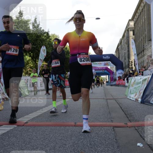 06.09.2026 - CURREX Alsterlauf Yannick Fuchs http://msf.ph/oto/10229981 06.09.2026 11:51:23 Ziel 1032, 1035, 1079, 1103, 1129, 1148, 1178, 1179, 1180, 1224, 1300, 4444, 8047, 8184, 8208, 8335 meine-sportfotos.de