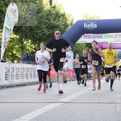 06.09.2026 - CURREX Alsterlauf Yannick Fuchs http://msf.ph/oto/10229998 06.09.2026 11:51:33 Ziel 1029, 1056, 1102, 1148, 1158, 1162, 1301, 1321, 1343, 1345, 1346, 8172 meine-sportfotos.de