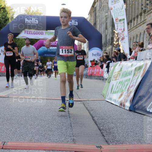 06.09.2026 - CURREX Alsterlauf Yannick Fuchs http://msf.ph/oto/10230050 06.09.2026 11:51:55 Ziel 1118, 1123, 1152, 1200, 1240, 1254, 1303, 1327, 1347, 8236, 8325, 8326 meine-sportfotos.de