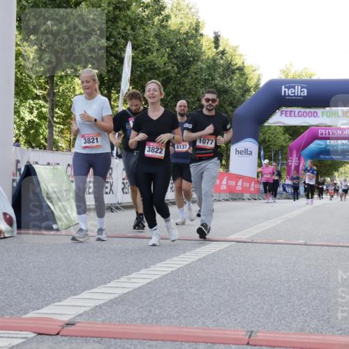 06.09.2026 - CURREX Alsterlauf Yannick Fuchs http://msf.ph/oto/10230150 06.09.2026 11:52:50 Ziel 1061, 1077, 1082, 1340, 3821, 3822, 8016, 8137 meine-sportfotos.de