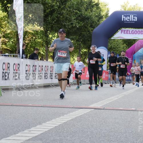 06.09.2026 - CURREX Alsterlauf Yannick Fuchs http://msf.ph/oto/10230205 06.09.2026 11:53:15 Ziel 1034, 1202 meine-sportfotos.de