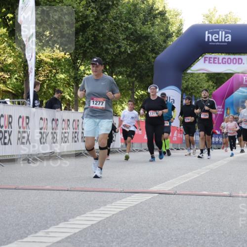 06.09.2026 - CURREX Alsterlauf Yannick Fuchs http://msf.ph/oto/10230206 06.09.2026 11:53:15 Ziel 1034, 1202 meine-sportfotos.de