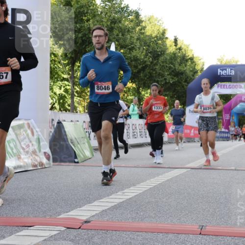 06.09.2026 - CURREX Alsterlauf Yannick Fuchs http://msf.ph/oto/10230254 06.09.2026 11:53:27 Ziel 1026, 1095, 1096, 1114, 1115, 1130, 1173, 1250, 1317, 1329, 1333, 1334, 3755, 8046, 8048, 8070 meine-sportfotos.de