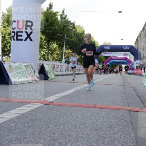 06.09.2026 - CURREX Alsterlauf Yannick Fuchs http://msf.ph/oto/10230294 06.09.2026 11:53:41 Ziel 1066, 1081, 1111, 8261 meine-sportfotos.de