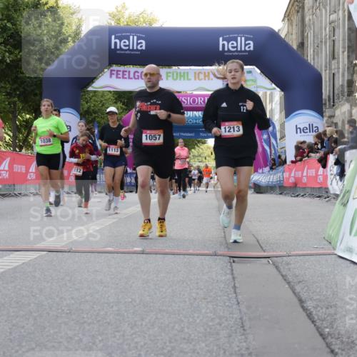 06.09.2026 - CURREX Alsterlauf Yannick Fuchs http://msf.ph/oto/10230305 06.09.2026 11:53:46 Ziel 1037, 1038, 1057, 1066, 1068, 1069, 1081, 1111, 1213 meine-sportfotos.de