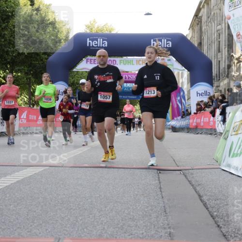 06.09.2026 - CURREX Alsterlauf Yannick Fuchs http://msf.ph/oto/10230307 06.09.2026 11:53:46 Ziel 1037, 1038, 1057, 1066, 1068, 1069, 1081, 1111, 1213 meine-sportfotos.de