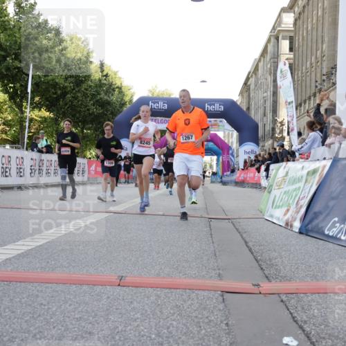 06.09.2026 - CURREX Alsterlauf Yannick Fuchs http://msf.ph/oto/10230357 06.09.2026 11:54:04 Ziel 1006, 1018, 1098, 1150, 1232, 1249, 1267, 1291, 1309, 8139, 8245 meine-sportfotos.de