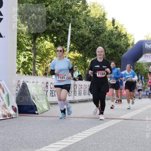 06.09.2026 - CURREX Alsterlauf Yannick Fuchs http://msf.ph/oto/10230421 06.09.2026 11:54:26 Ziel 1078, 1086, 1104, 1151, 1166, 1167, 1191, 1332, 1339, 8185, 8239, 8240 meine-sportfotos.de