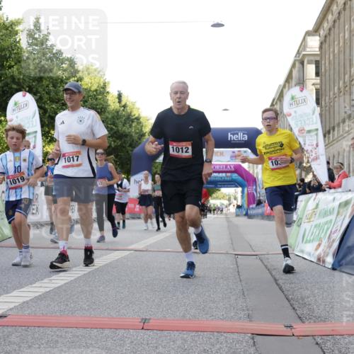 06.09.2026 - CURREX Alsterlauf Yannick Fuchs http://msf.ph/oto/10230488 06.09.2026 11:54:43 Ziel 1012, 1017, 1019, 1031, 1060, 1101, 1145, 1168, 1185, 1222, 1231, 1251, 1260, 1270, 1272, 1280, 1289, 1290, 1325, 1331 meine-sportfotos.de