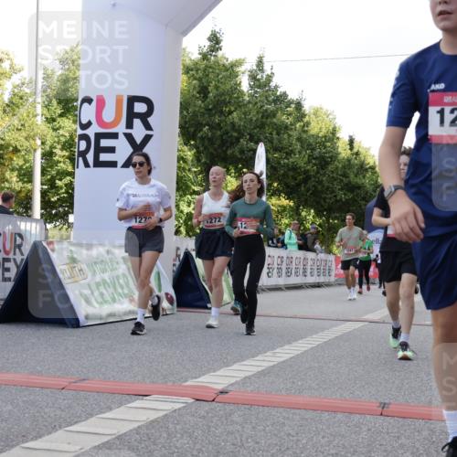 06.09.2026 - CURREX Alsterlauf Yannick Fuchs http://msf.ph/oto/10230507 06.09.2026 11:54:47 Ziel 1012, 1017, 1019, 1031, 1060, 1101, 1140, 1145, 1185, 1222, 1231, 1247, 1251, 1260, 1270, 1272, 1275, 1276, 1280, 1290, 1331 meine-sportfotos.de