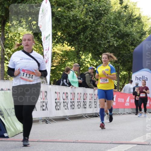 06.09.2026 - CURREX Alsterlauf Yannick Fuchs http://msf.ph/oto/10230527 06.09.2026 11:54:55 Ziel 1097, 1134, 1140, 1145, 1177, 1238, 1247, 1275, 1276 meine-sportfotos.de