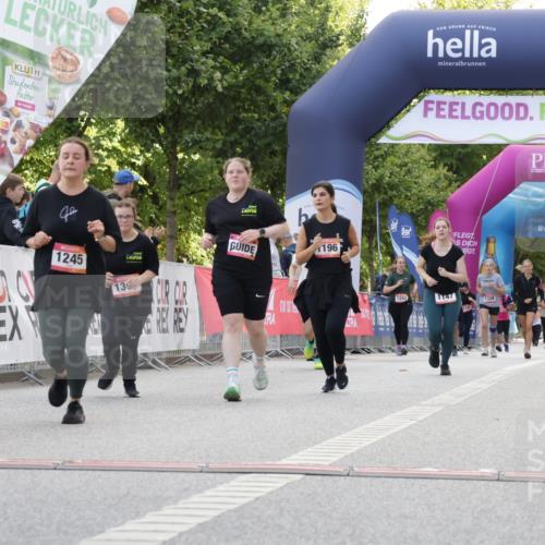 06.09.2026 - CURREX Alsterlauf Yannick Fuchs http://msf.ph/oto/10230549 06.09.2026 11:55:02 Ziel 1013, 1134, 1177, 1196, 1238, 1245, 1307 meine-sportfotos.de