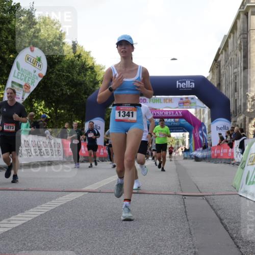 06.09.2026 - CURREX Alsterlauf Yannick Fuchs http://msf.ph/oto/10230565 06.09.2026 11:55:10 Ziel 1073, 1141, 1147, 1170, 1196, 1245, 1278, 1307, 1341, 8344 meine-sportfotos.de