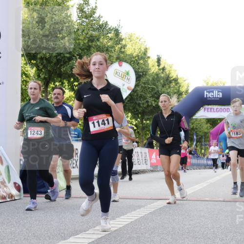 06.09.2026 - CURREX Alsterlauf Yannick Fuchs http://msf.ph/oto/10230585 06.09.2026 11:55:16 Ziel 1073, 1087, 1141, 1147, 1170, 1183, 1243, 1273, 1278, 1338, 1341, 8344 meine-sportfotos.de