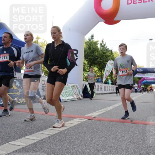 06.09.2026 - CURREX Alsterlauf Yannick Fuchs http://msf.ph/oto/10230597 06.09.2026 11:55:19 Ziel 1071, 1073, 1087, 1141, 1183, 1243, 1273, 1338, 8344 meine-sportfotos.de