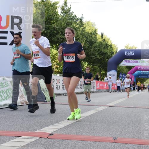 06.09.2026 - CURREX Alsterlauf Yannick Fuchs http://msf.ph/oto/10230655 06.09.2026 11:55:46 Ziel 1004, 1005, 1046, 1203, 1234, 1284, 1285, 1286, 1288, 1296, 1326 meine-sportfotos.de