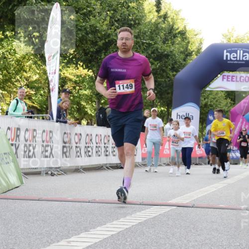 06.09.2026 - CURREX Alsterlauf Yannick Fuchs http://msf.ph/oto/10230670 06.09.2026 11:55:52 Ziel 1004, 1072, 1149, 1234, 1296, 1326, 8042, 8251, 8346 meine-sportfotos.de
