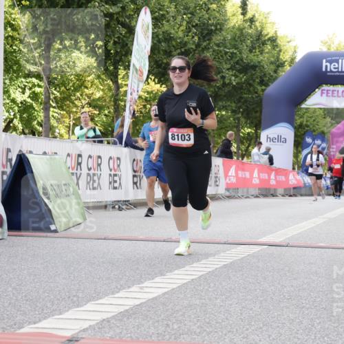 06.09.2026 - CURREX Alsterlauf Yannick Fuchs http://msf.ph/oto/10230700 06.09.2026 11:56:02 Ziel 1072, 1109, 1110, 1299, 1320, 1344, 8042, 8103, 8251, 8346 meine-sportfotos.de