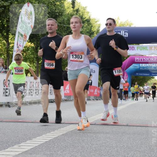 06.09.2026 - CURREX Alsterlauf Yannick Fuchs http://msf.ph/oto/10230812 06.09.2026 11:56:49 Ziel 1056, 1102, 1148, 1300, 1303, 1336, 6390, 8098 meine-sportfotos.de