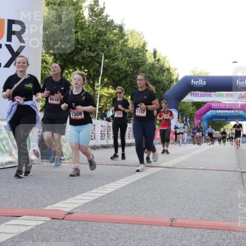 06.09.2026 - CURREX Alsterlauf Yannick Fuchs http://msf.ph/oto/10230860 06.09.2026 11:54:16 Ziel 1063, 1166, 1167, 1192, 1209, 1308, 1322, 1323, 8018 meine-sportfotos.de